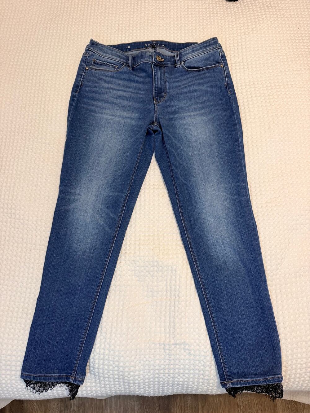 White + Black The Skinny Classic Rise Jeans with Lace on Bottoms - 8